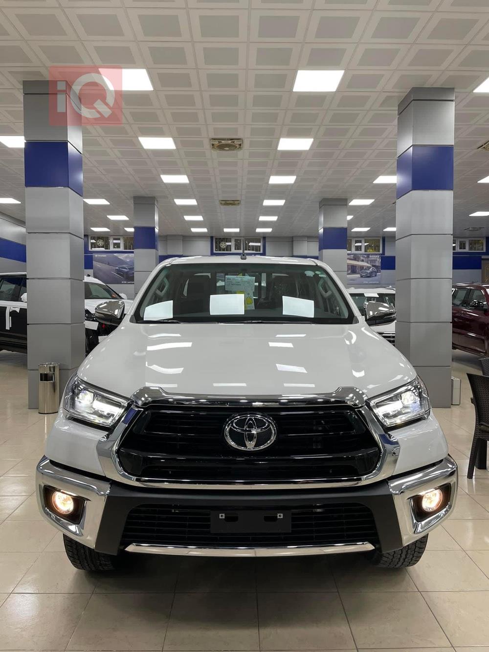 تويوتا هايلوكس